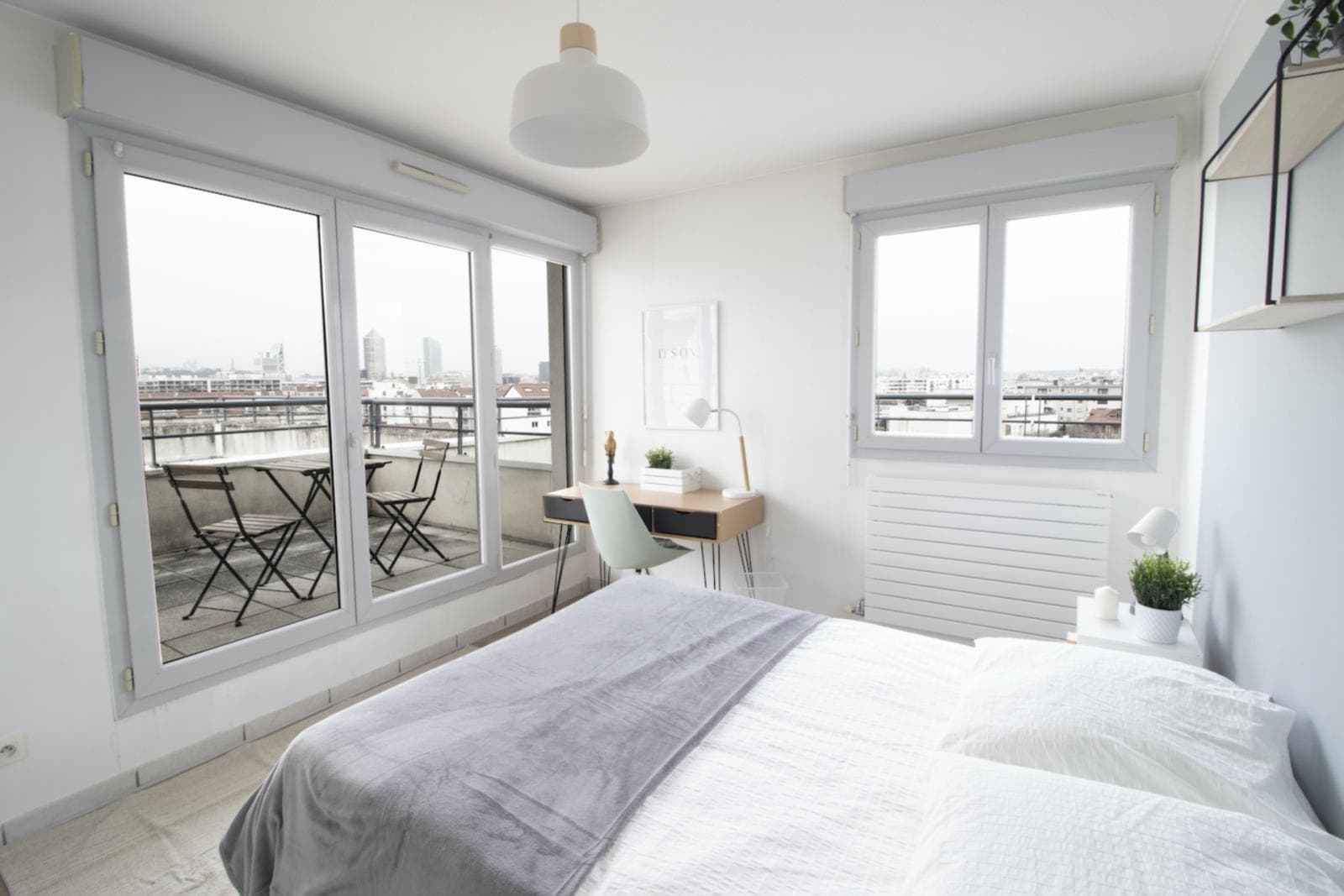 Room of 11 m² fully furnished and balcony - LY015 photo 1