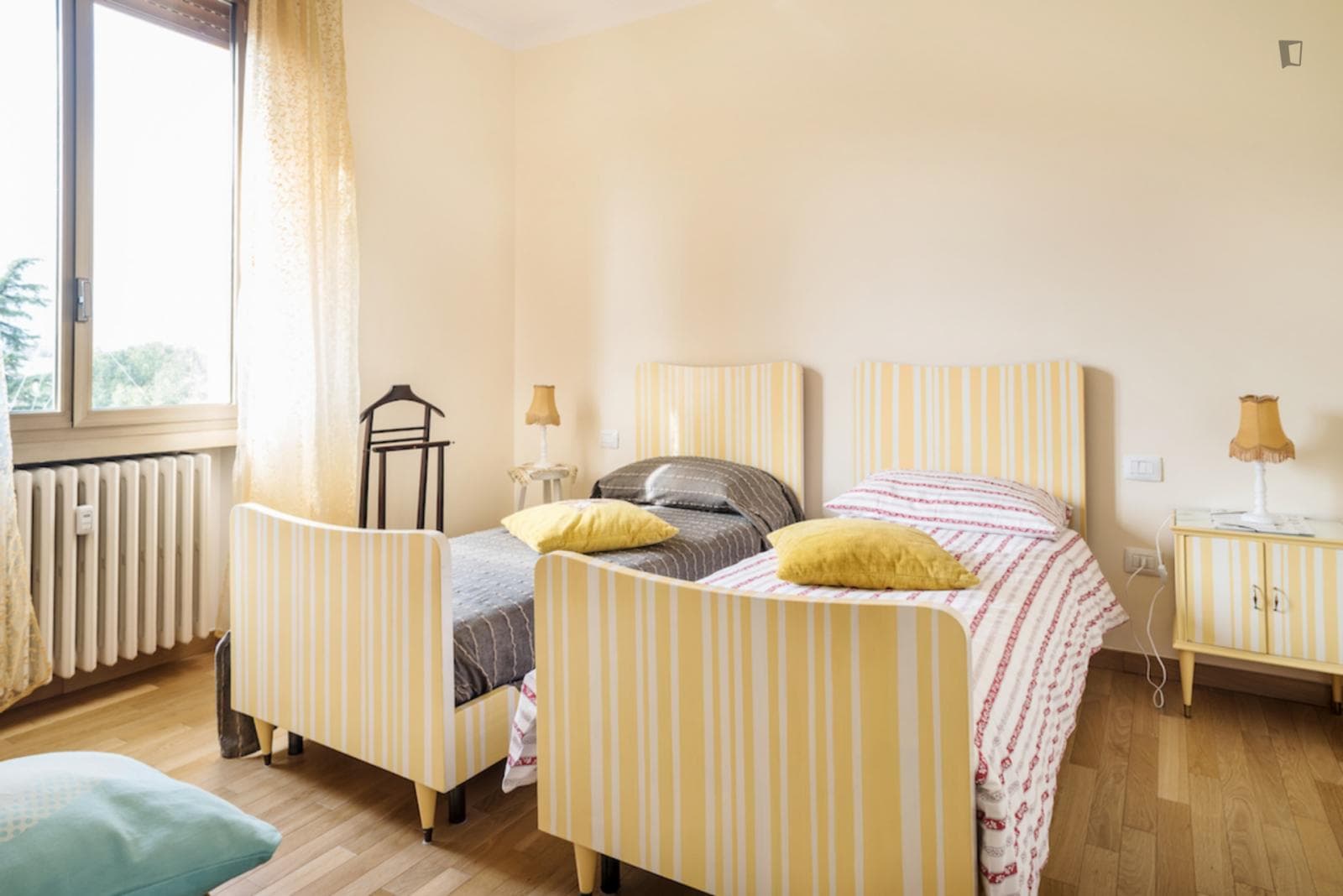Property photo thumbnail