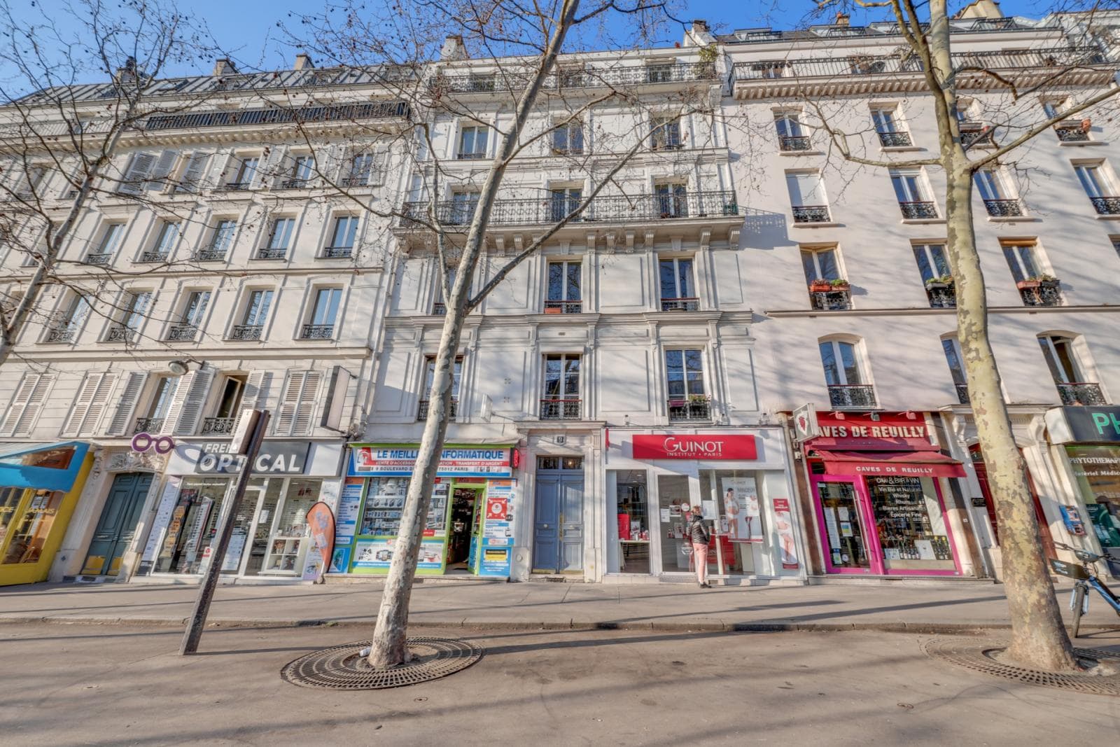 Property photo thumbnail