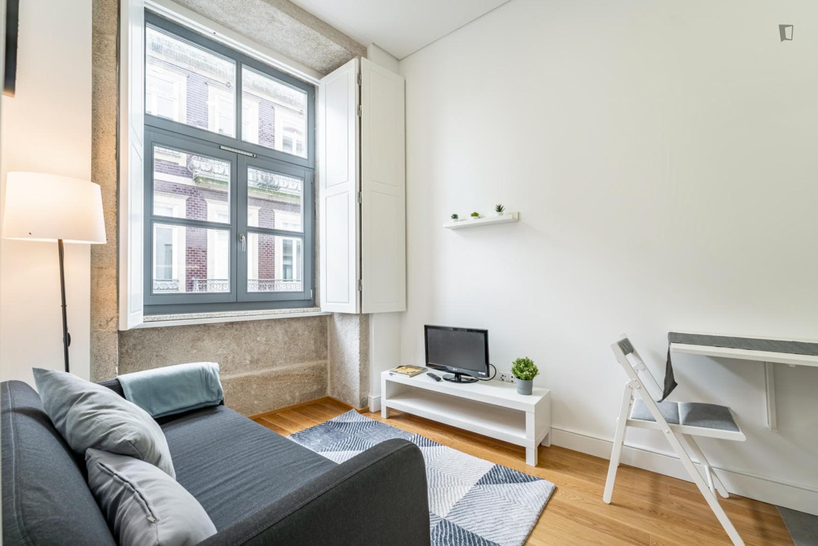 Property photo thumbnail