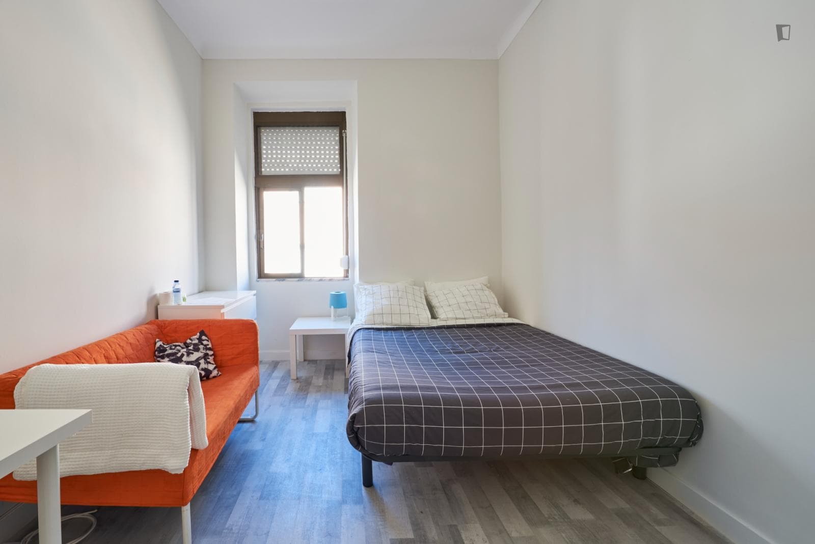 Homely double bedroom in a student flat, in Penha de França photo 1