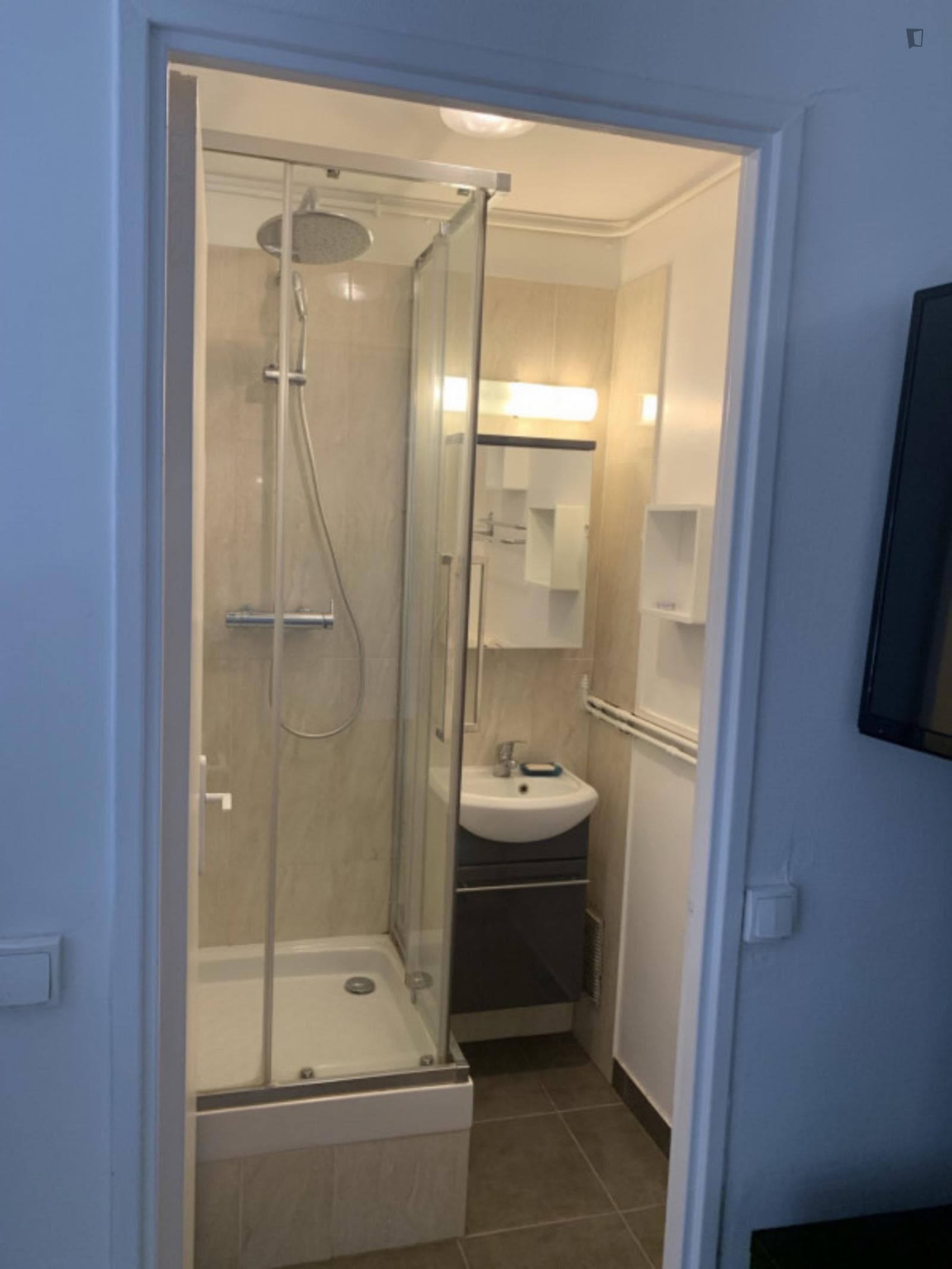 Property photo thumbnail