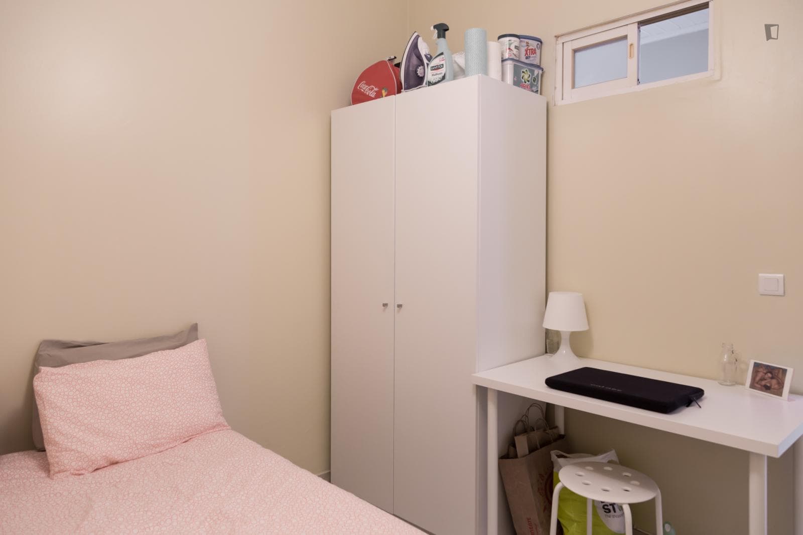 Cosy double bedroom in Arroios photo 1