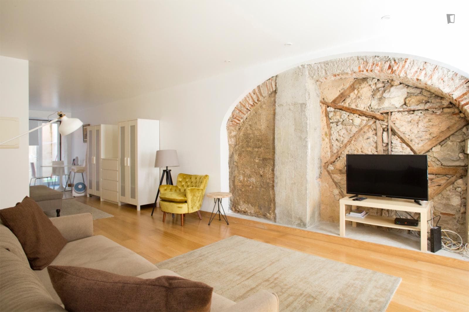 Property photo thumbnail