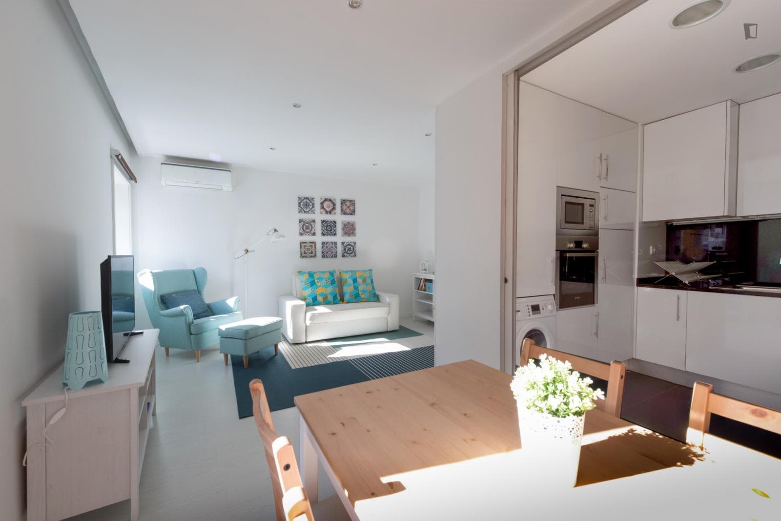 2-Bedroom apartment near Universidade Fernando Pessoa photo 1