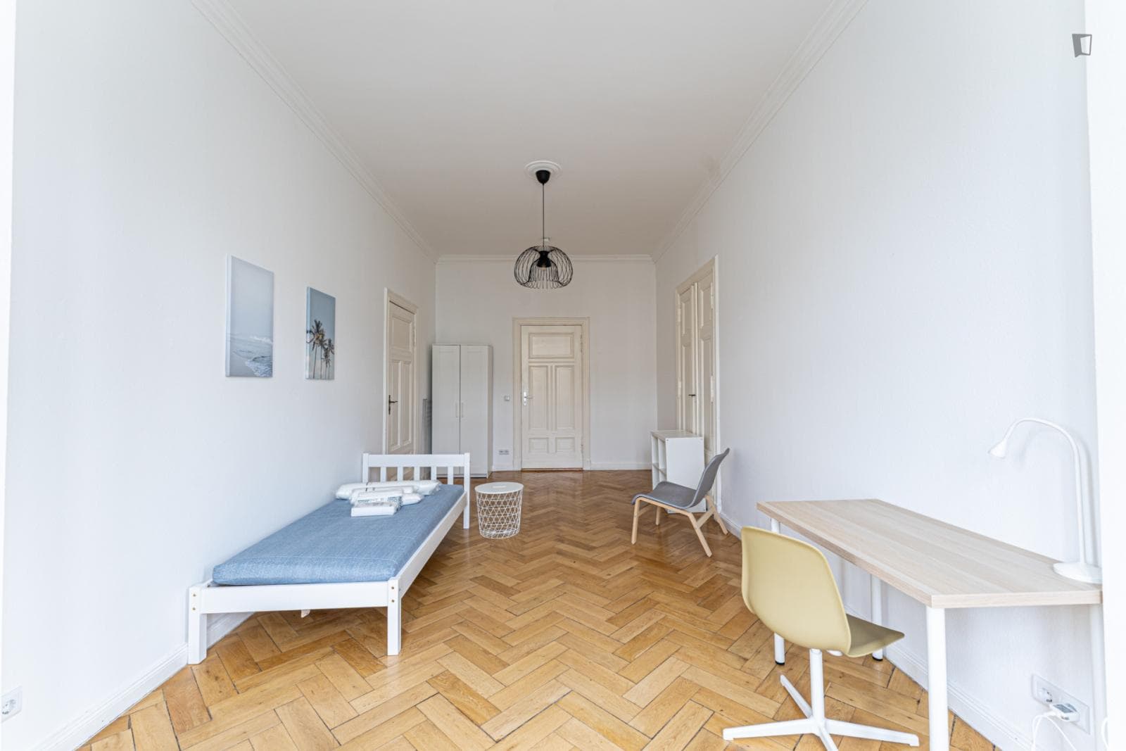 Cozy bedroom in 3 bedroom apartment in Pankow-Süd photo 1