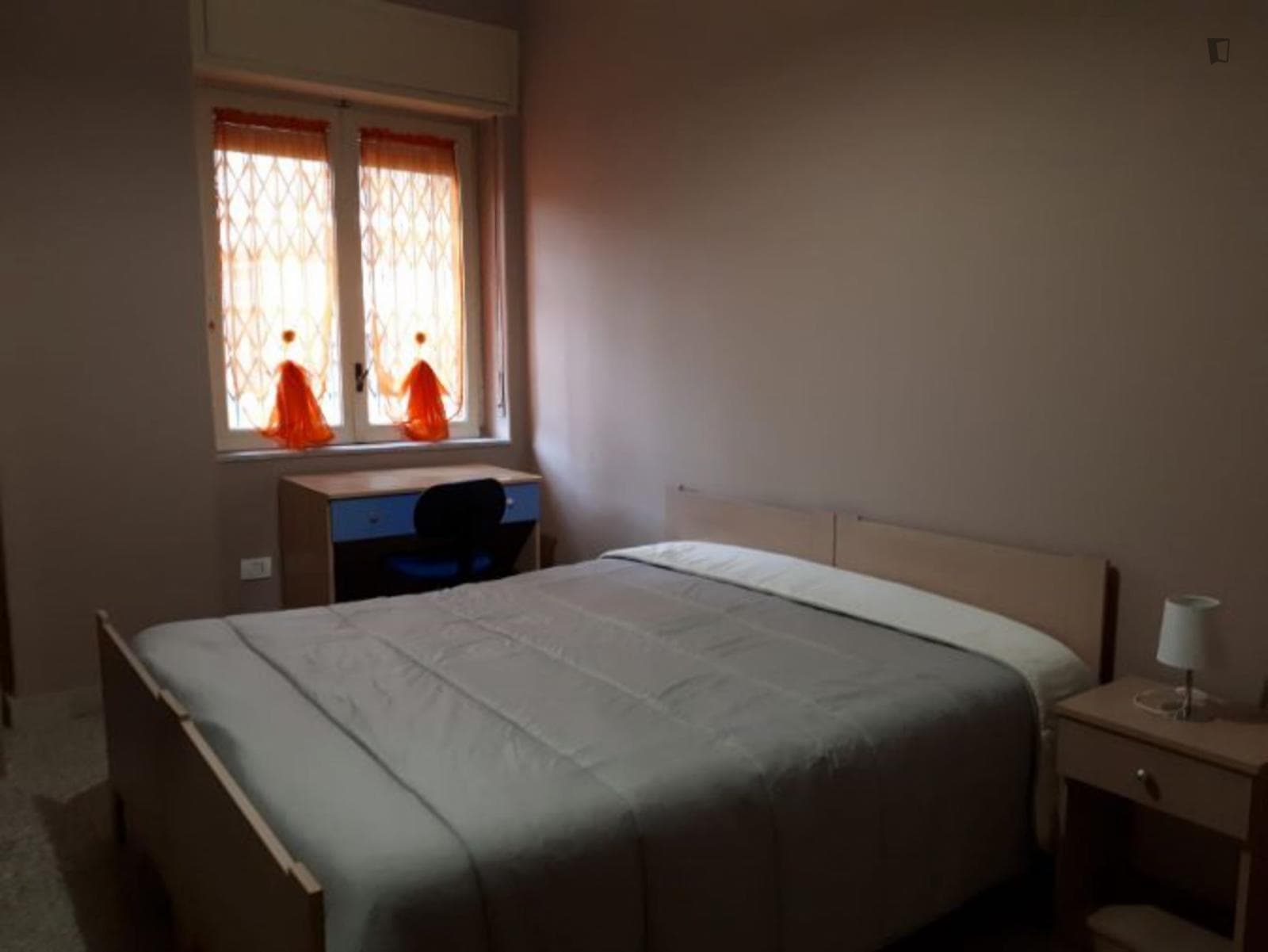 Double bedroom in a 4-bedroom apartment near Chiosco Bellini-Villa Bellini photo 1