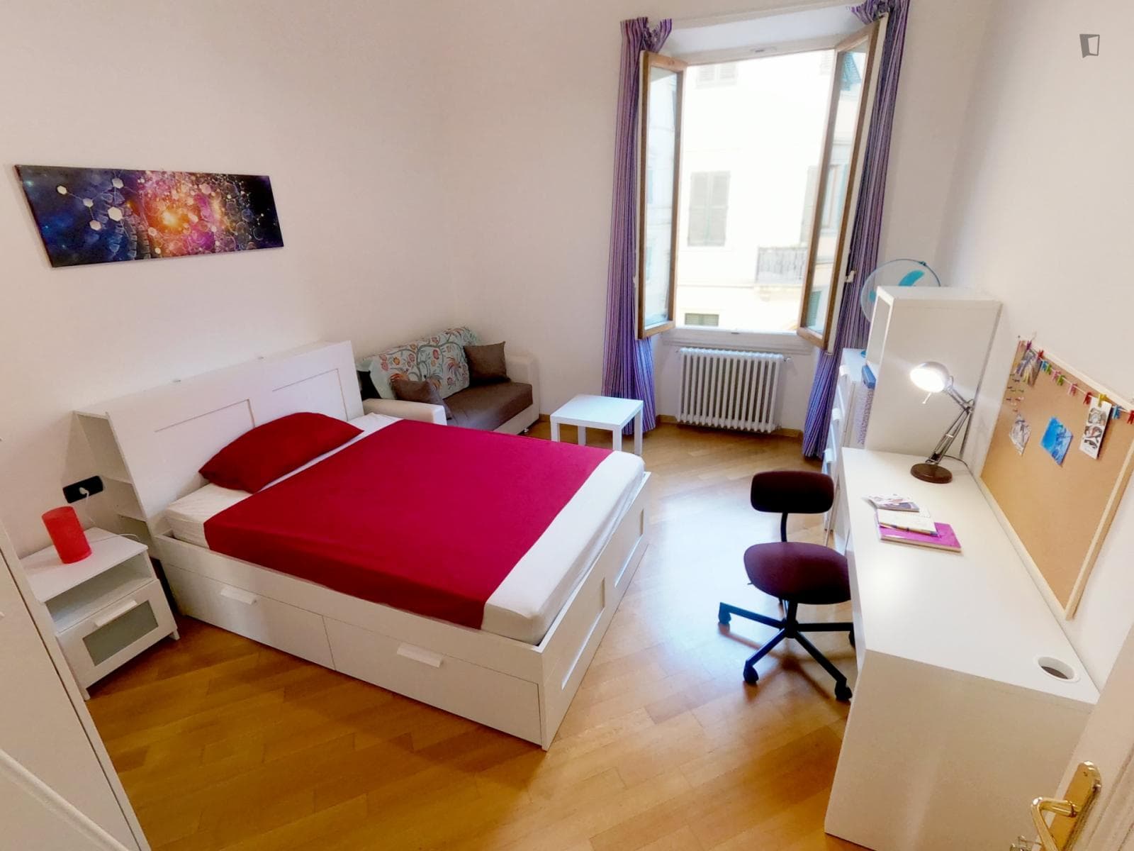 Nice double bedroom in a 5-Bedroom apartment, close to Firenze San Marco Vecchio train station photo 1