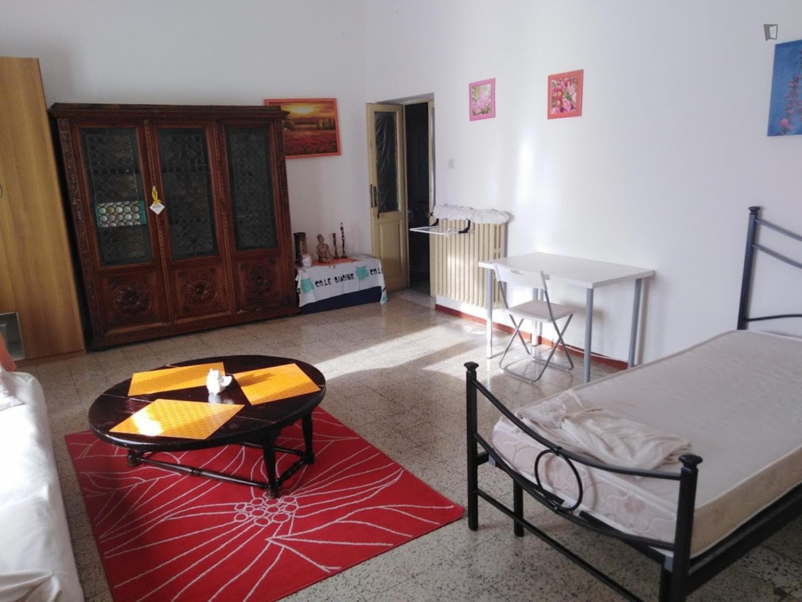 Homely single bedroom near the Parma train station photo 1