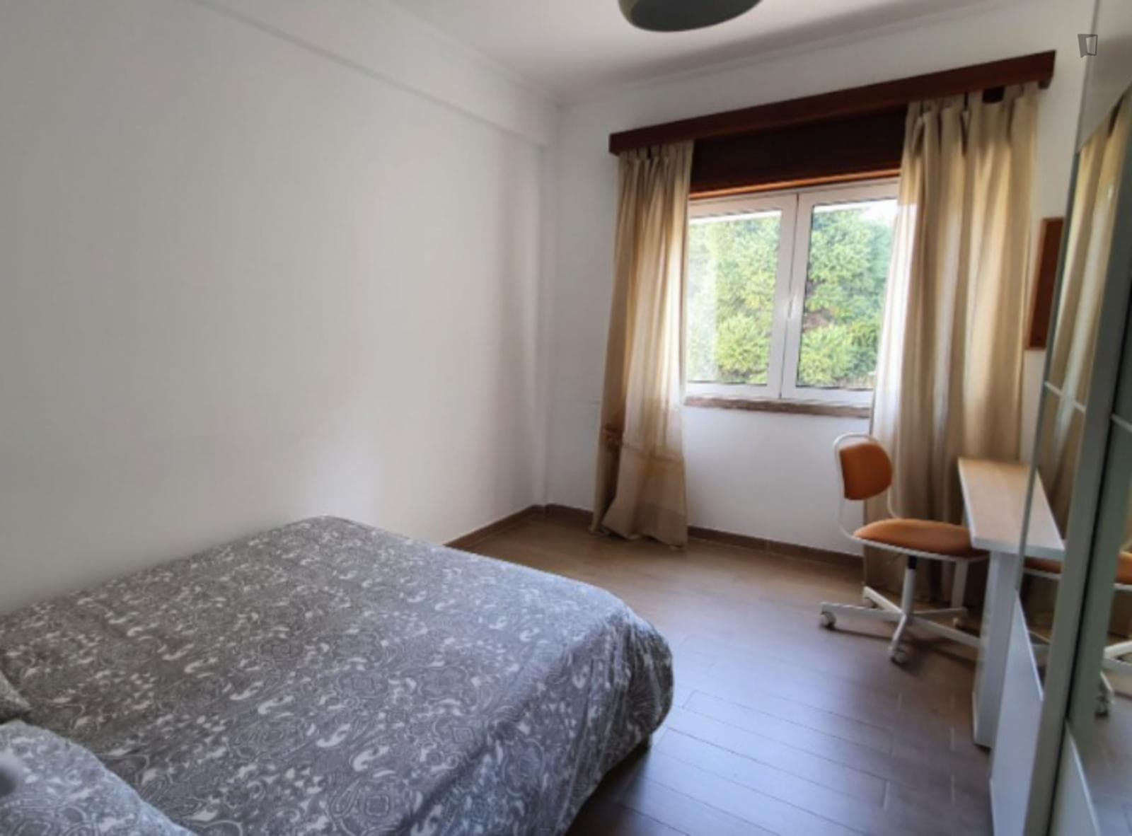 Amazing double bedroom next to Santo Amaro train station photo 1