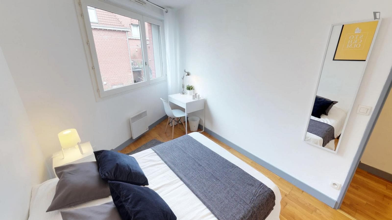 Property photo thumbnail