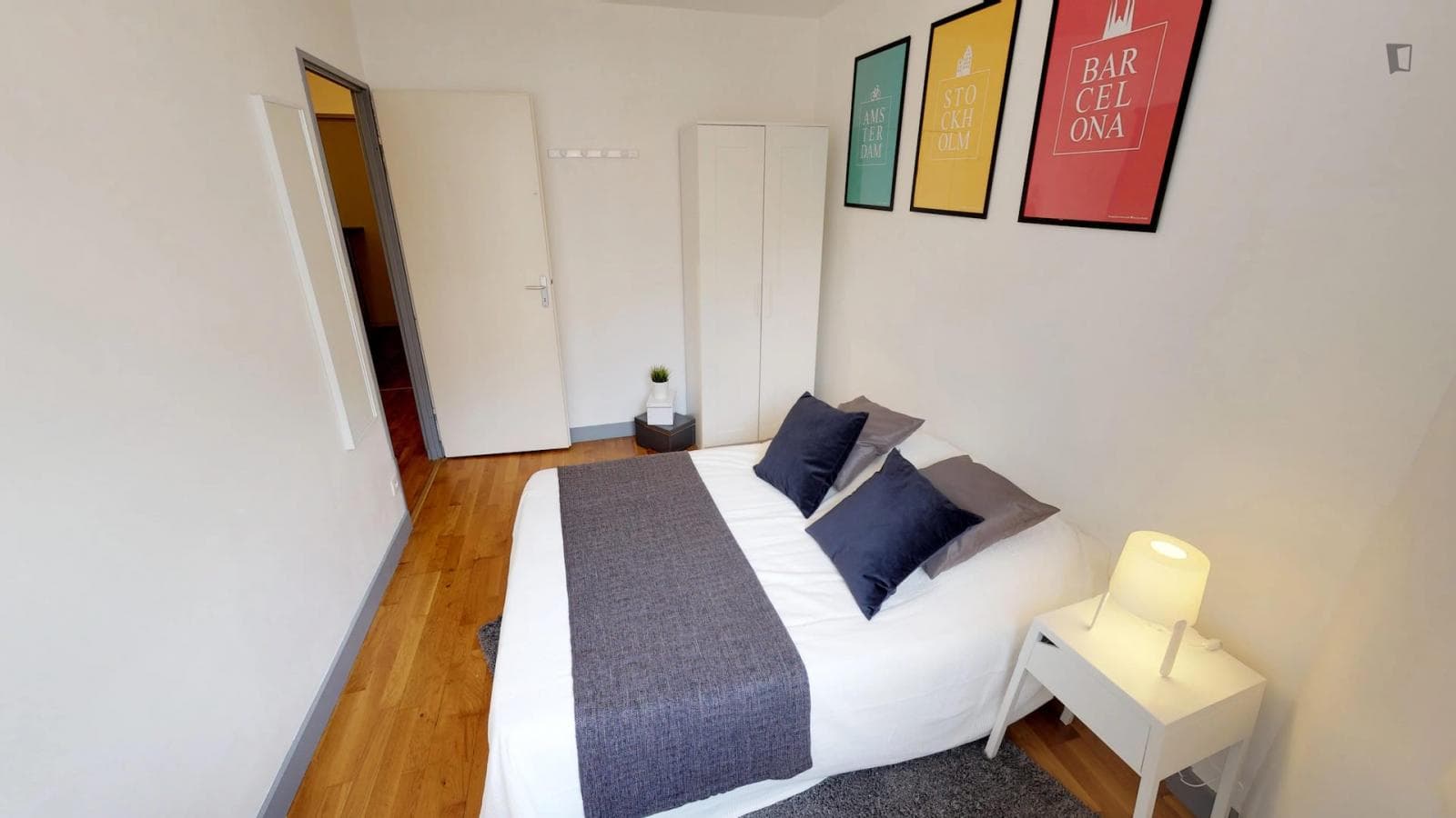 Property photo thumbnail