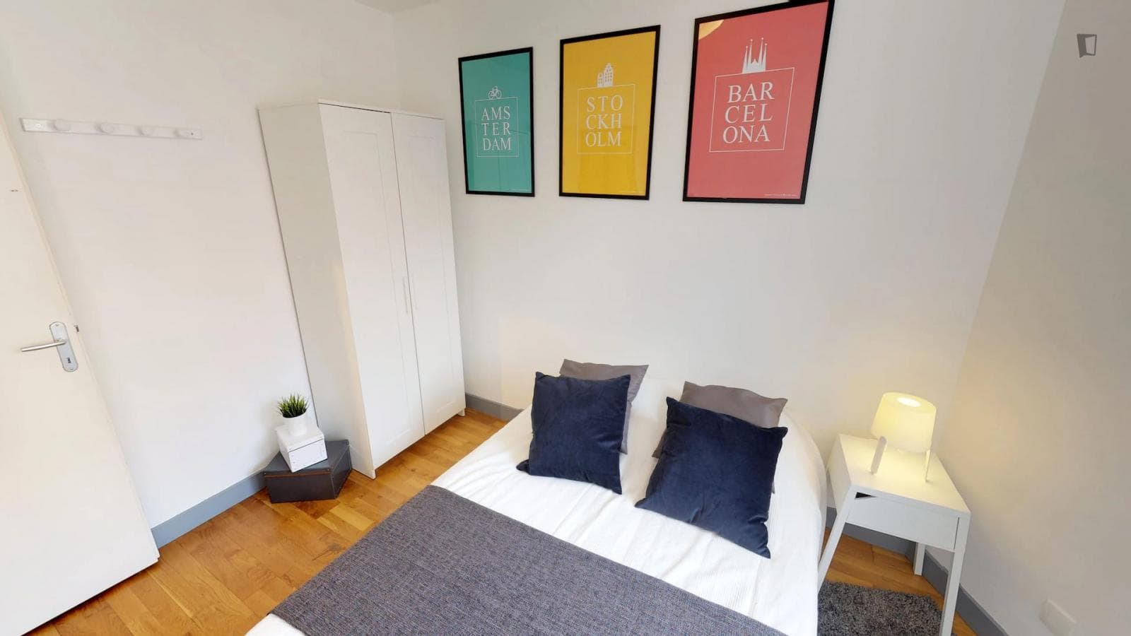 Property photo thumbnail