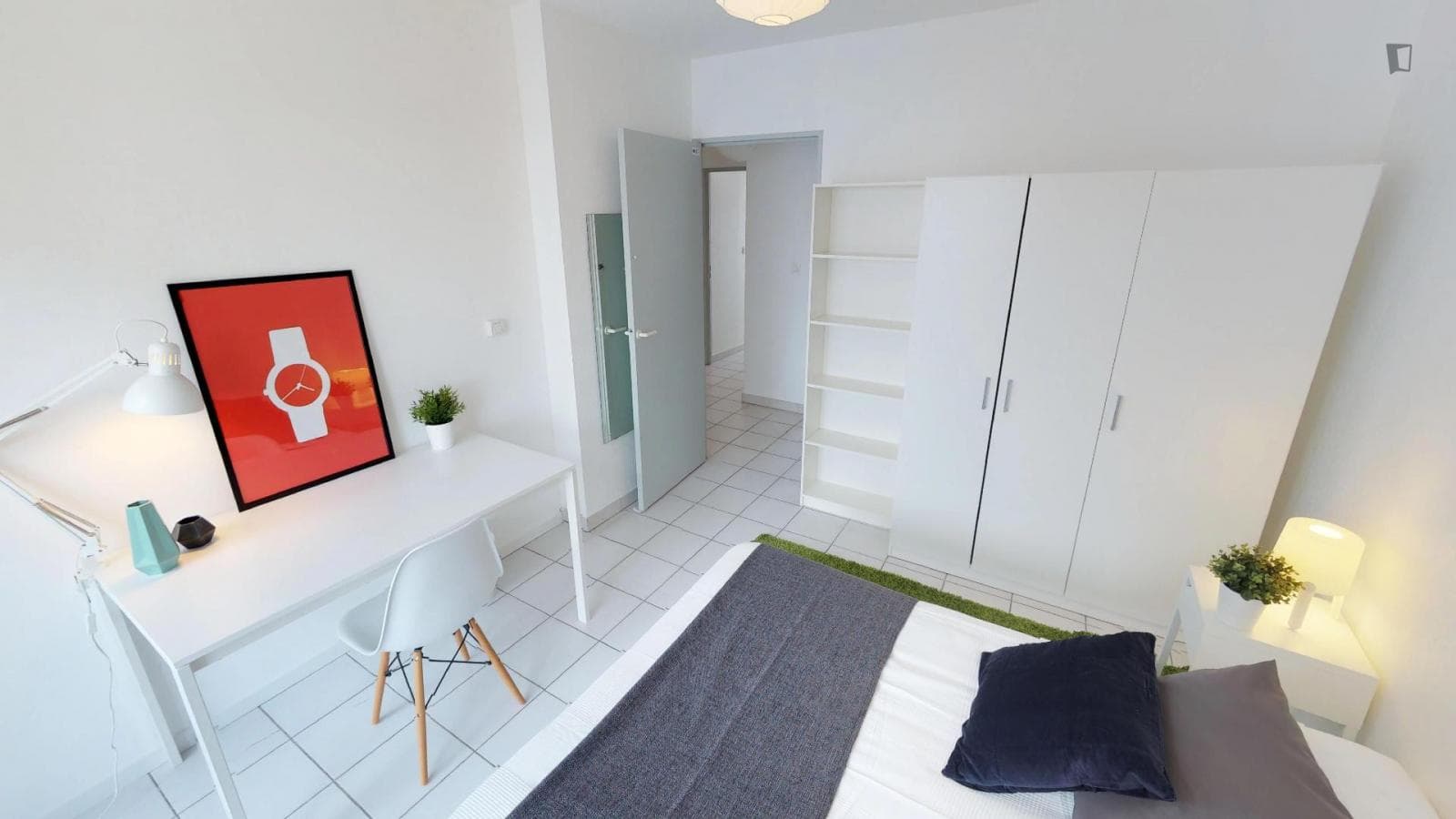 Delightful double bedroom in Aiguerelles photo 1