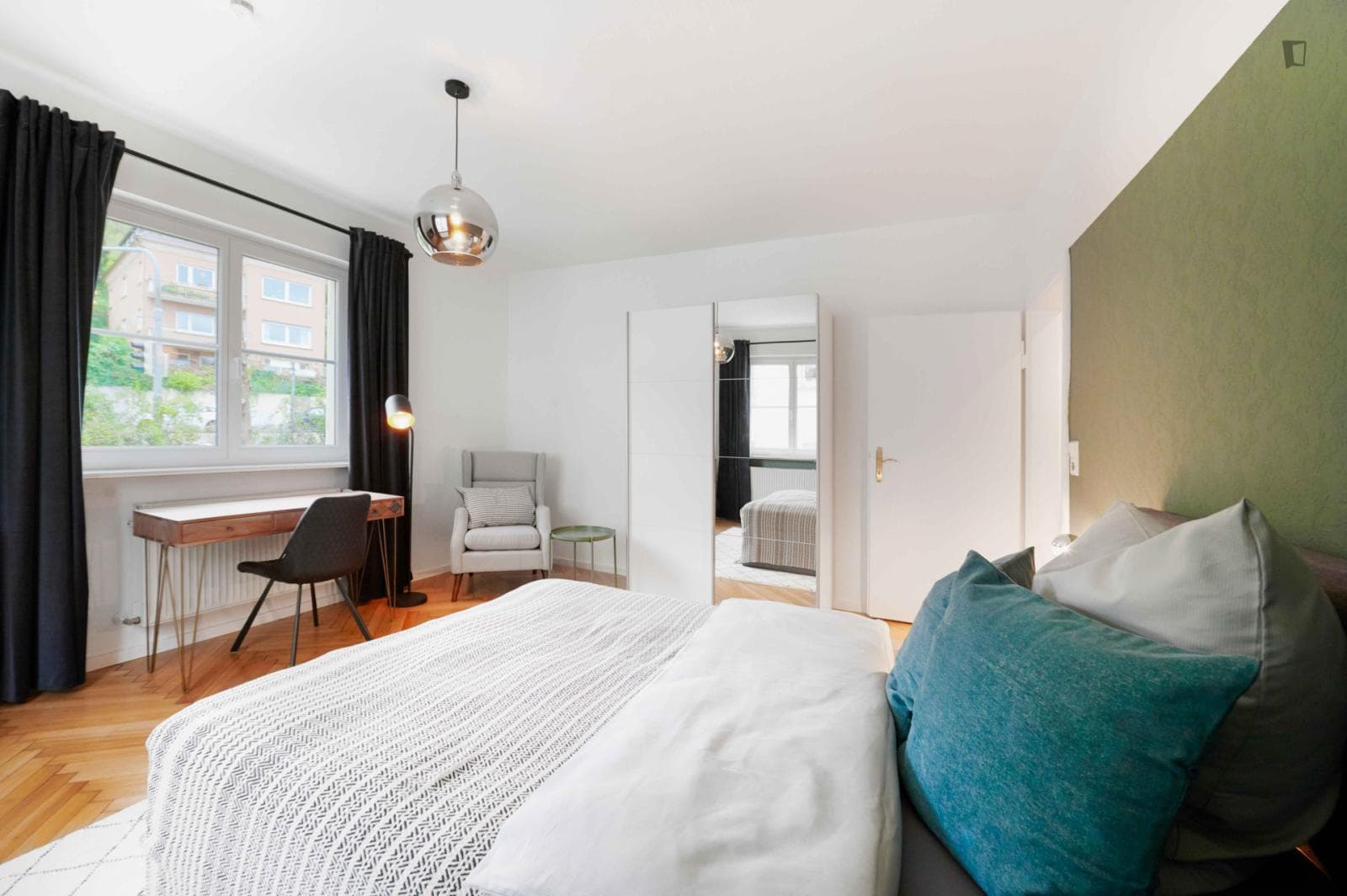 Property photo thumbnail
