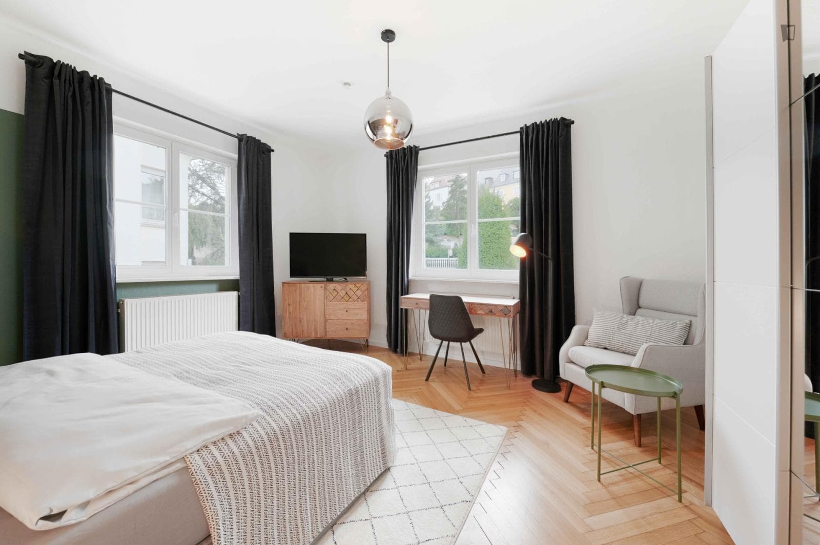 Property photo thumbnail
