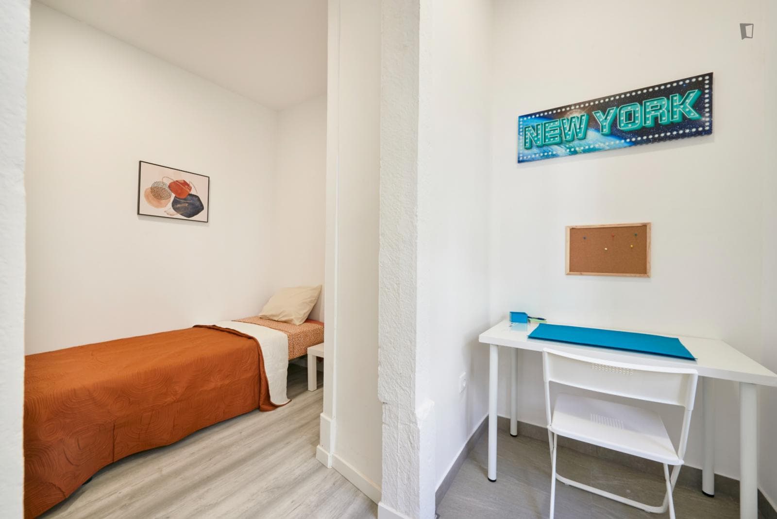 Alluring single bedroom in Arroios photo 1