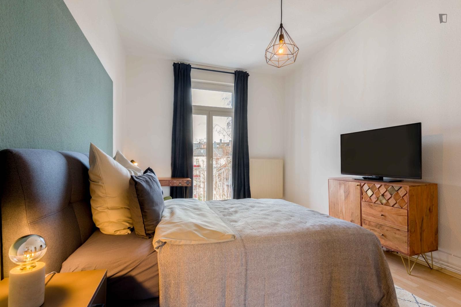 Property photo thumbnail