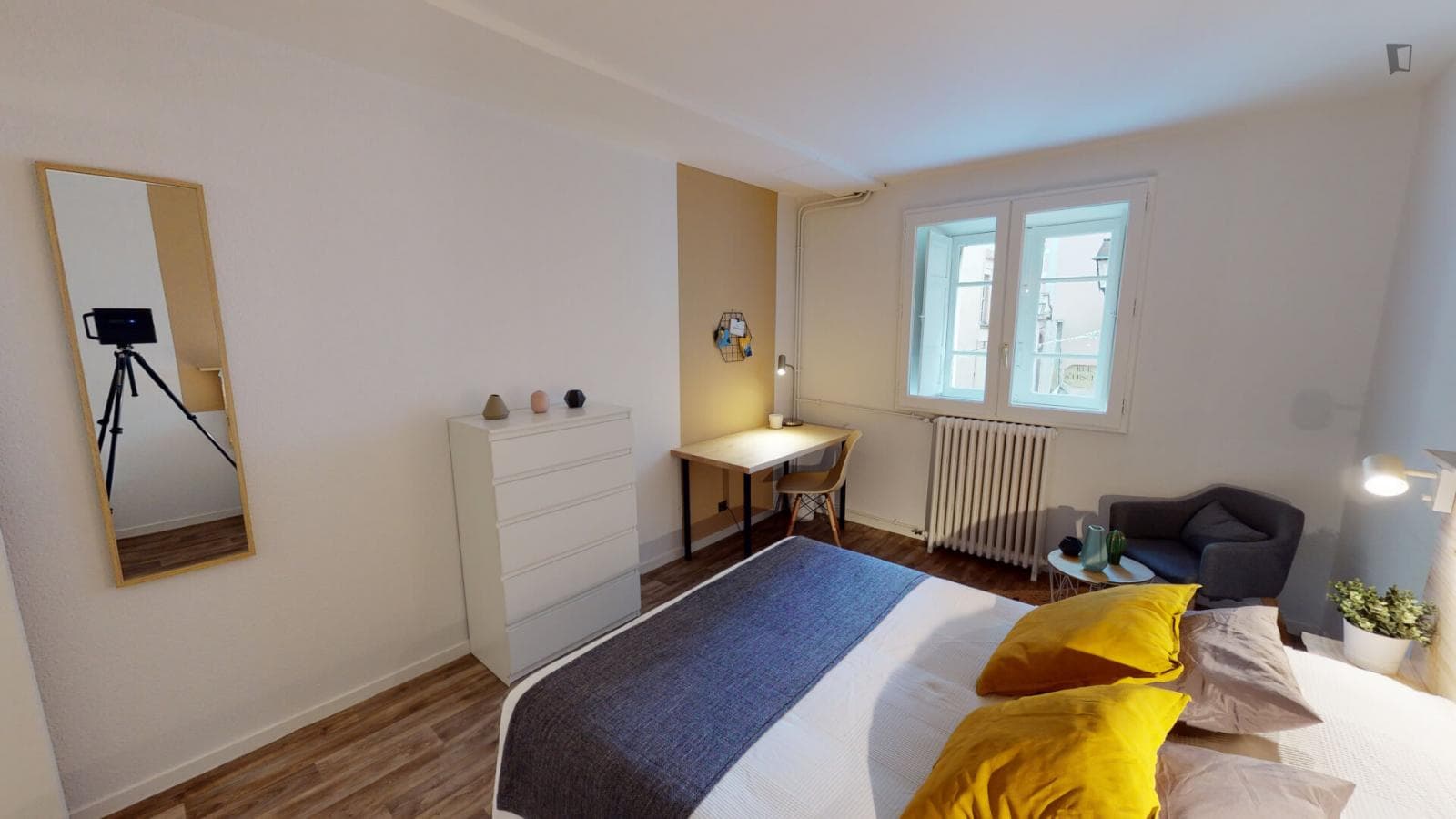 Property photo thumbnail
