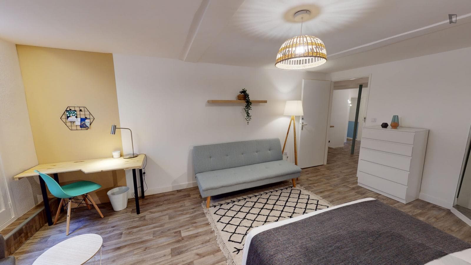 Property photo thumbnail