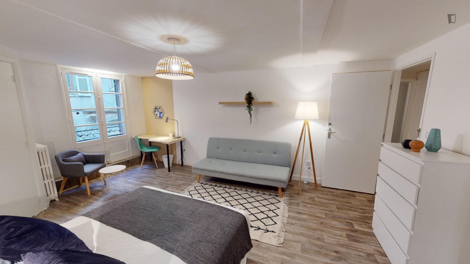 Property photo thumbnail