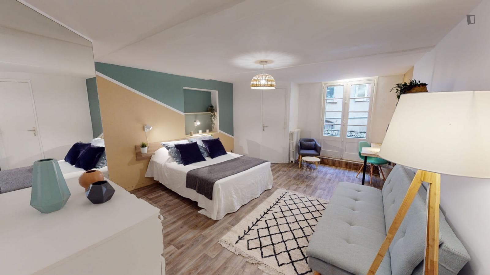 Property photo thumbnail