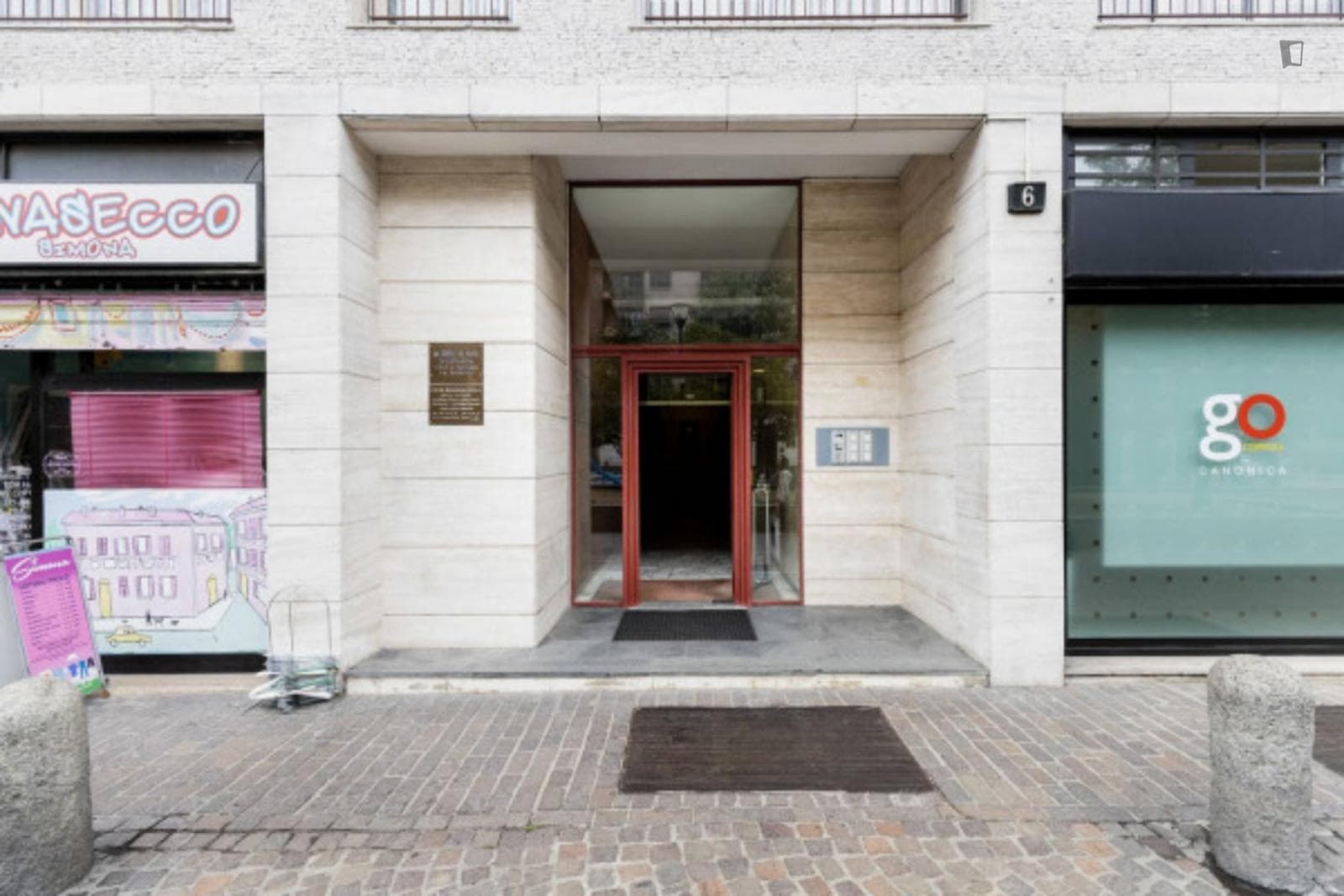 Property photo thumbnail