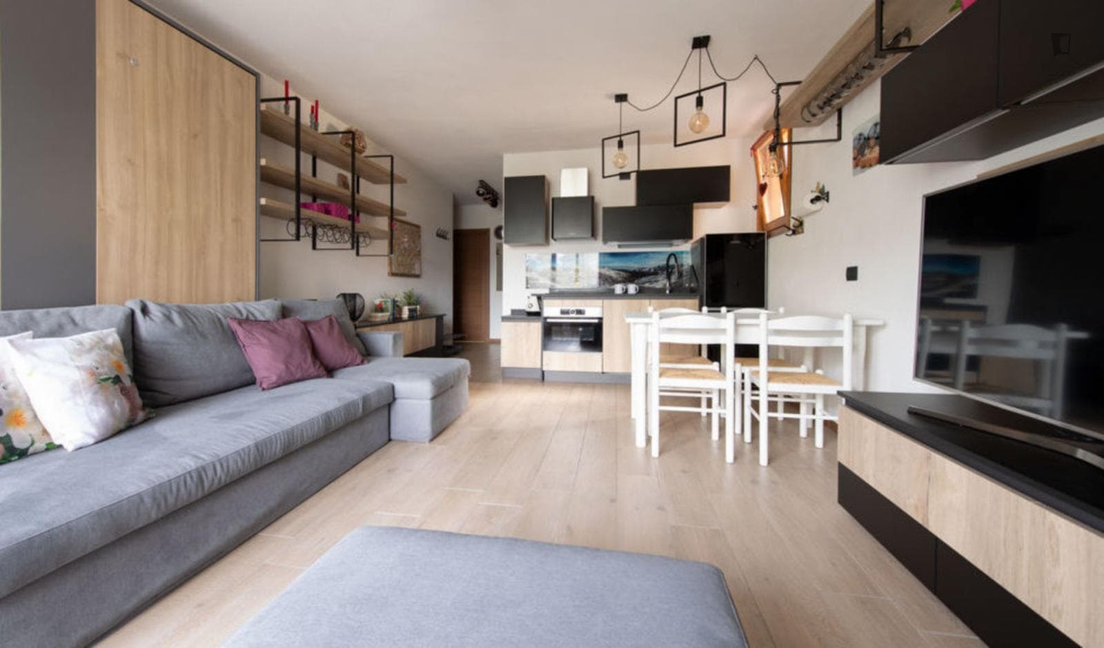 Property photo thumbnail