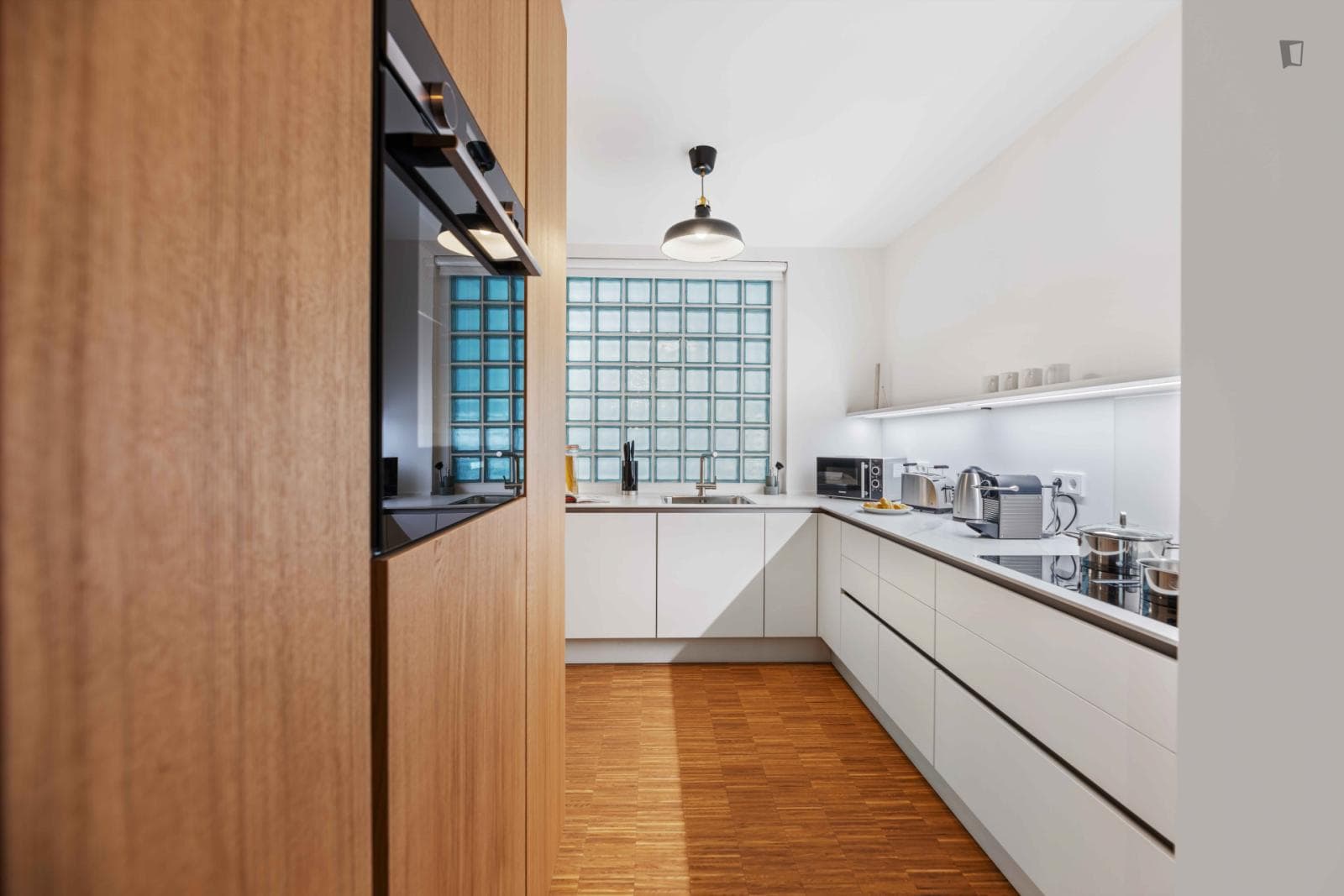 Amazing double bedroom, with private balcony, in Sendling-Westpark photo 1