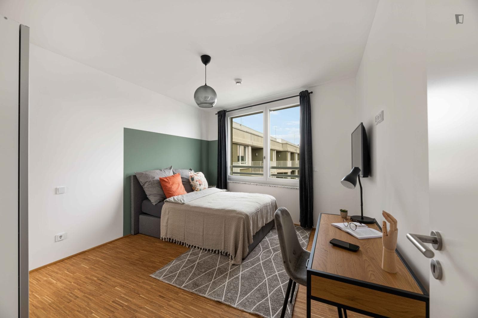 Property photo thumbnail