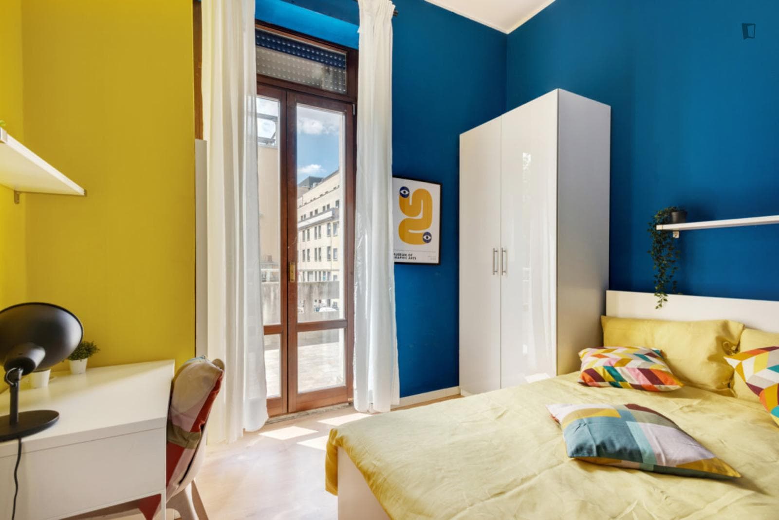 Colourful double bedroom, in the near to Milano Lambrate photo 1
