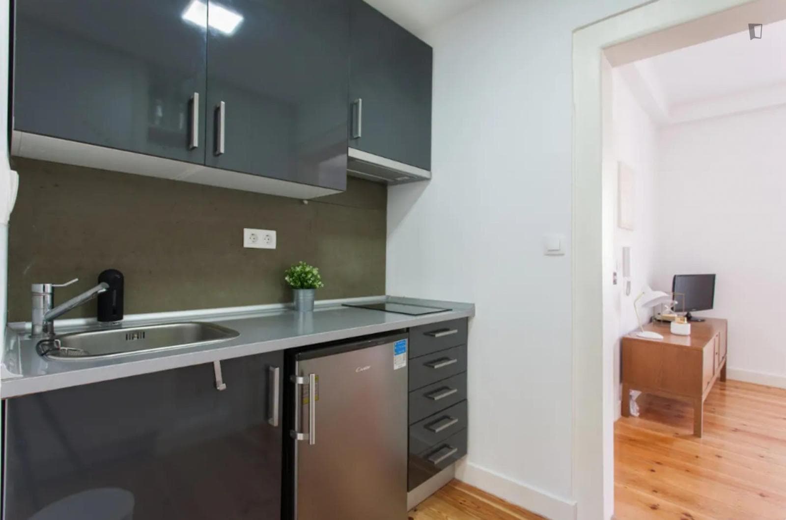 Property photo thumbnail