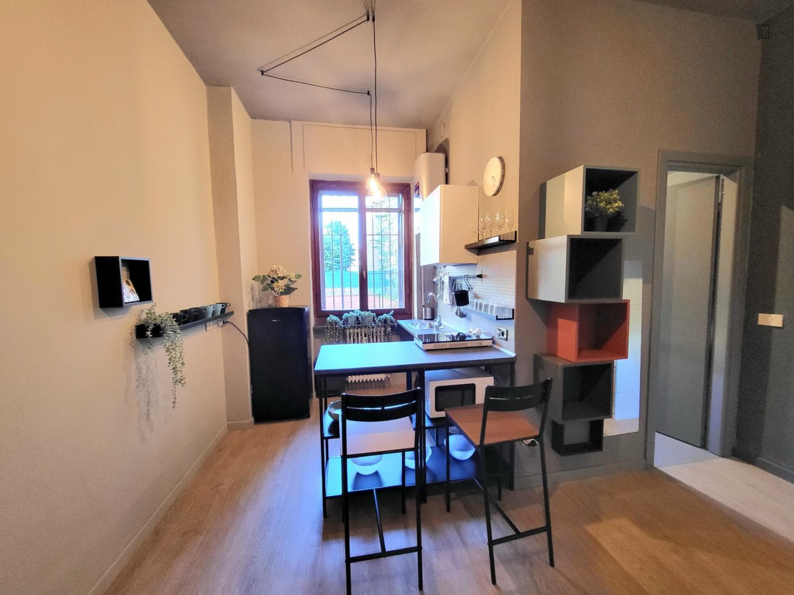 Cozy studio apartment a few minutes from the most famous movida I NAVIGLI photo 1
