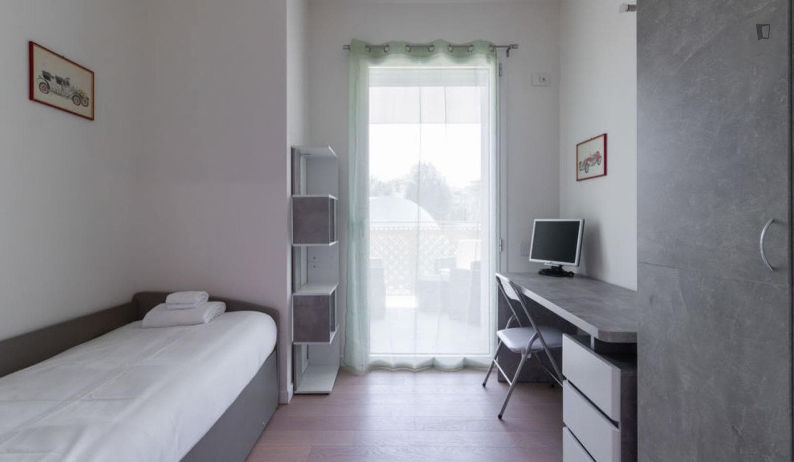 Property photo thumbnail