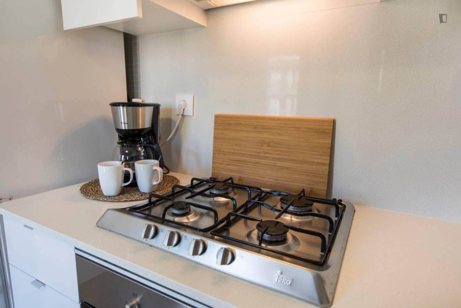 Charming 1-bedroom apartment near ISCTE photo 1