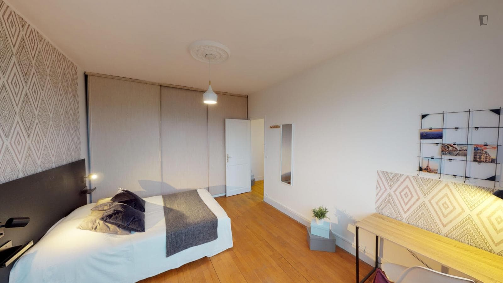 Property photo thumbnail