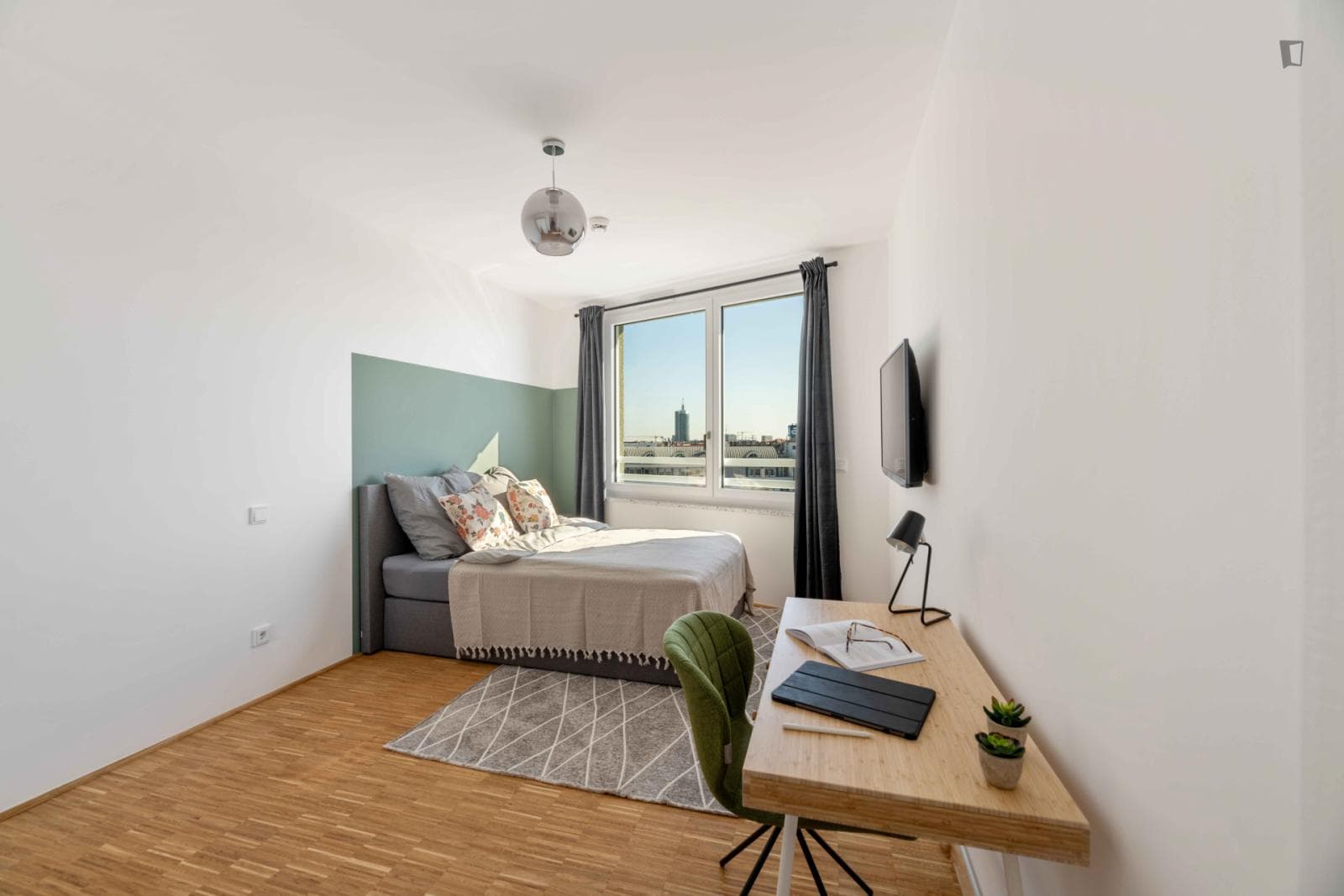 Property photo thumbnail