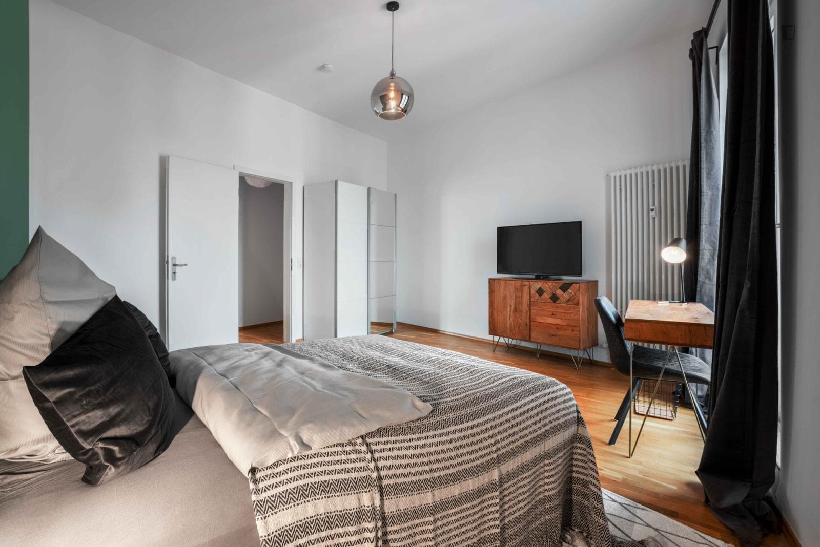 Property photo thumbnail
