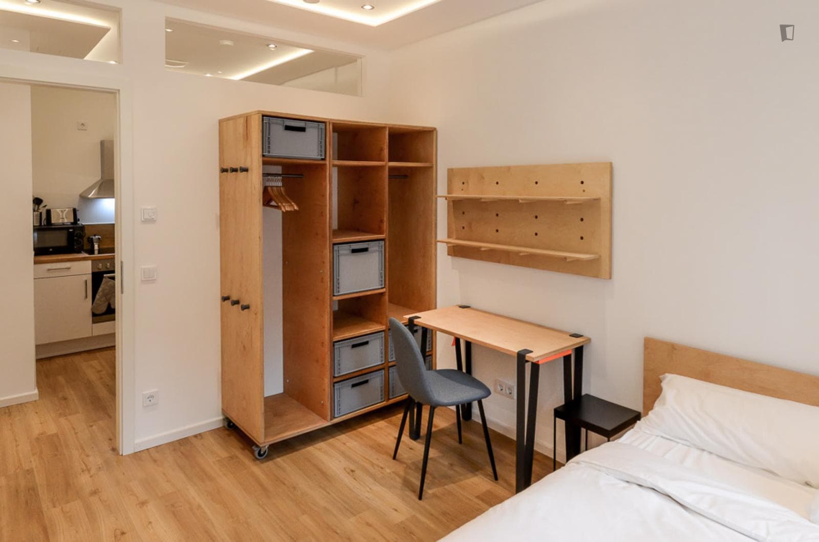 Property photo thumbnail