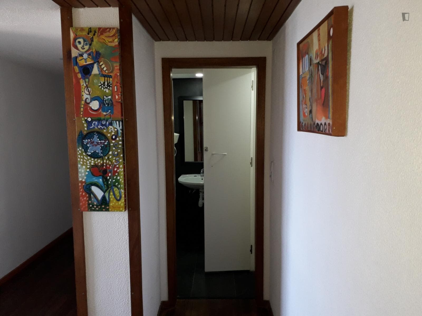 Very nice double bedroom in Paço de Arcos photo 1