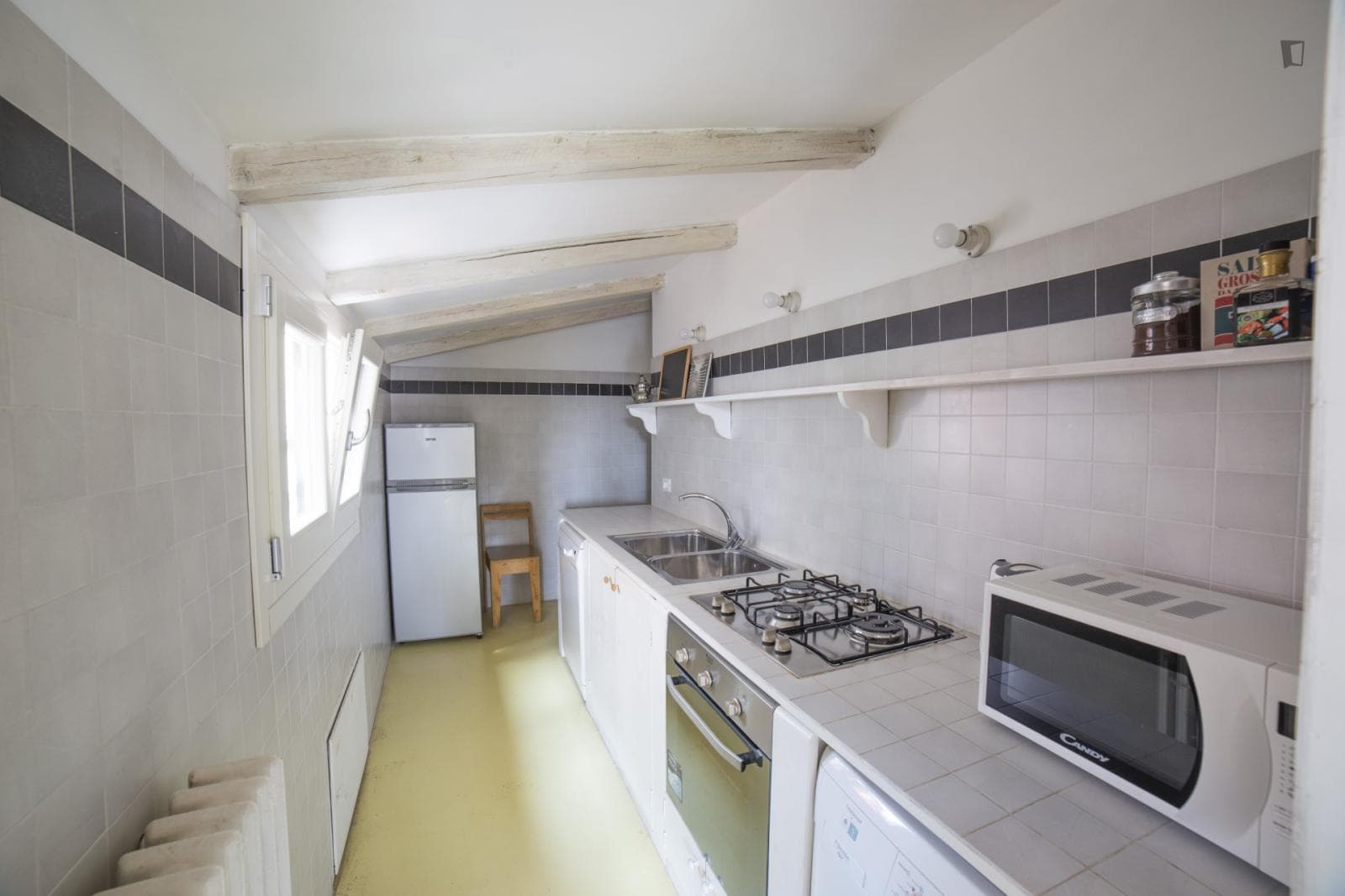 Spacious two-bedroom apartment near Campo dei Mori photo 1