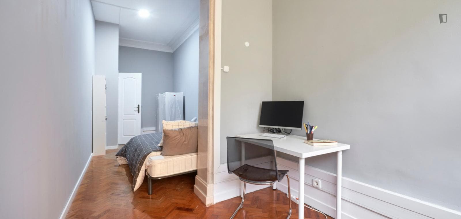 Property photo thumbnail