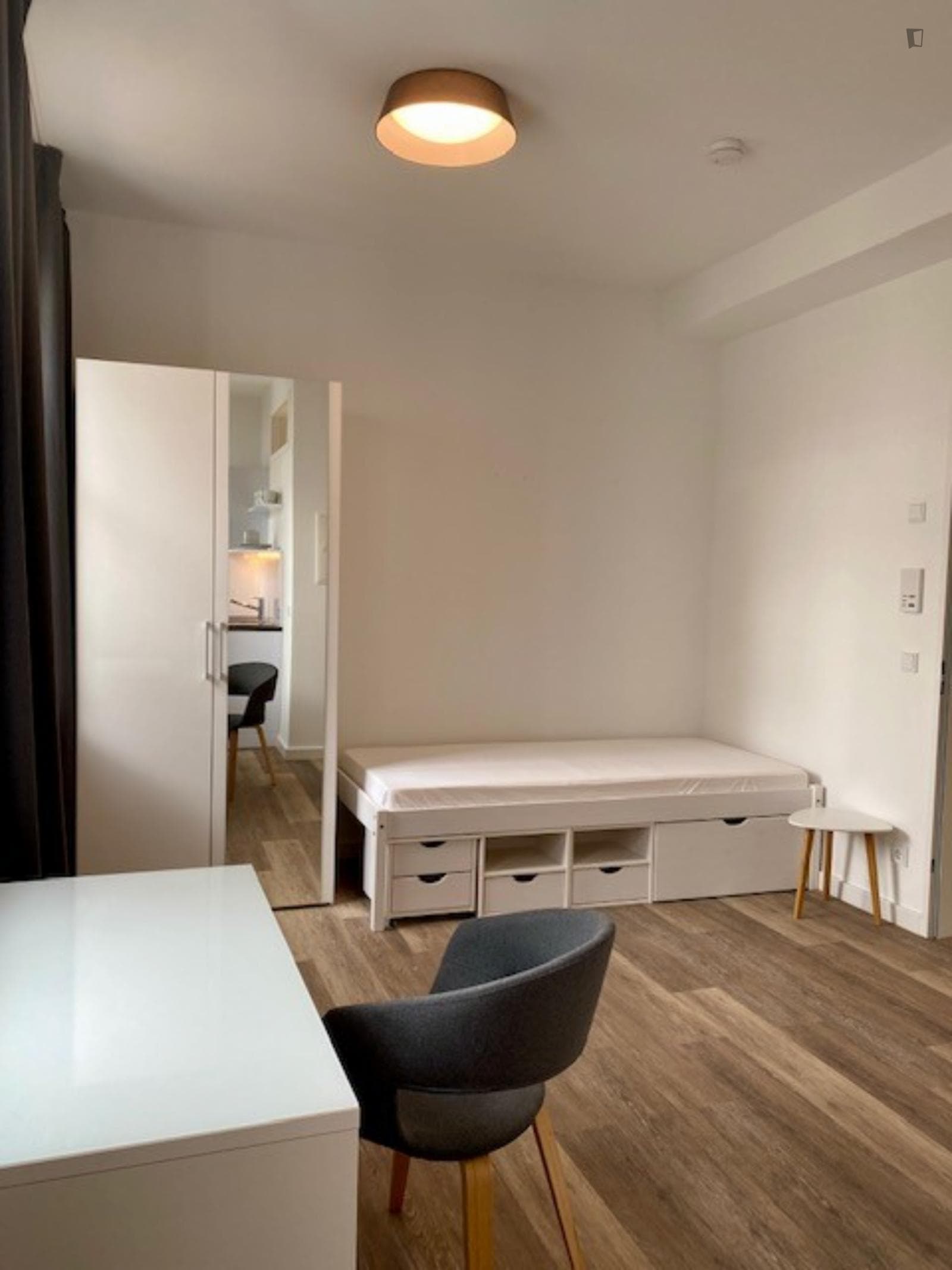 Appealing studio in Gesundbrunnen photo 1