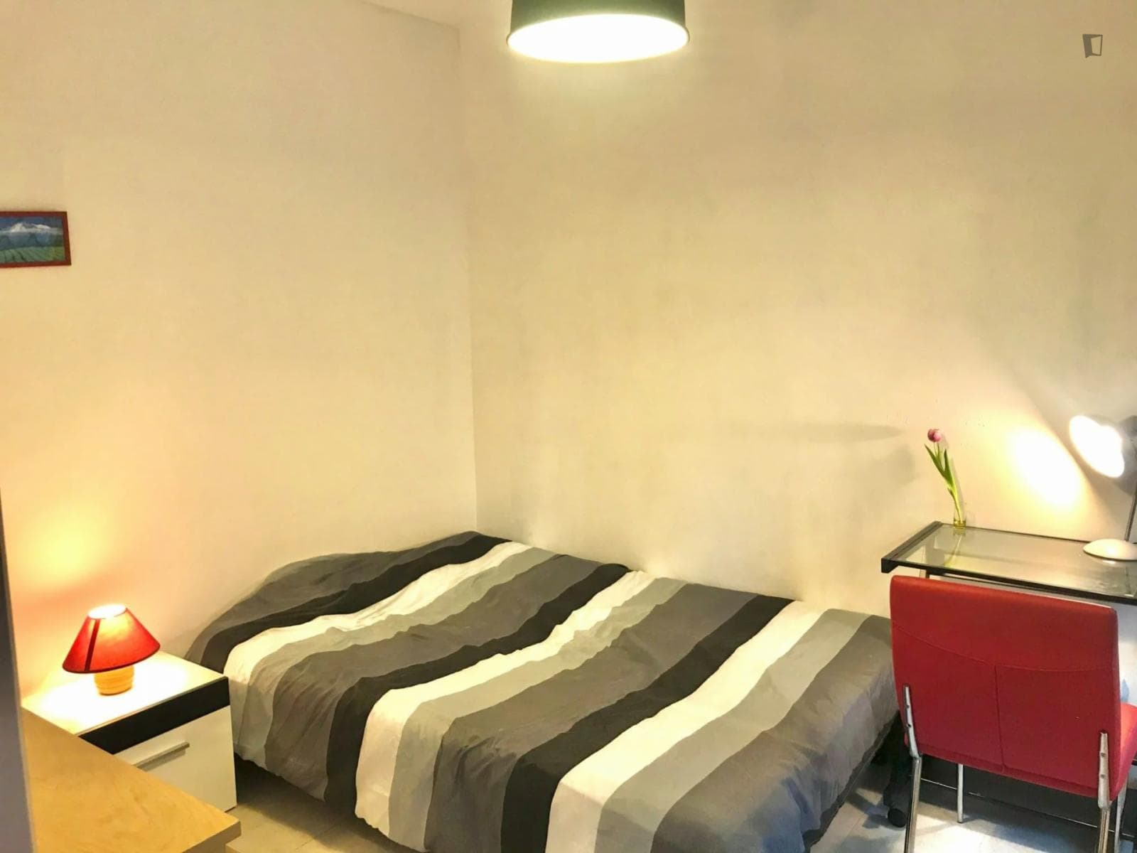 Comfortable double bedroom in Perrache photo 1