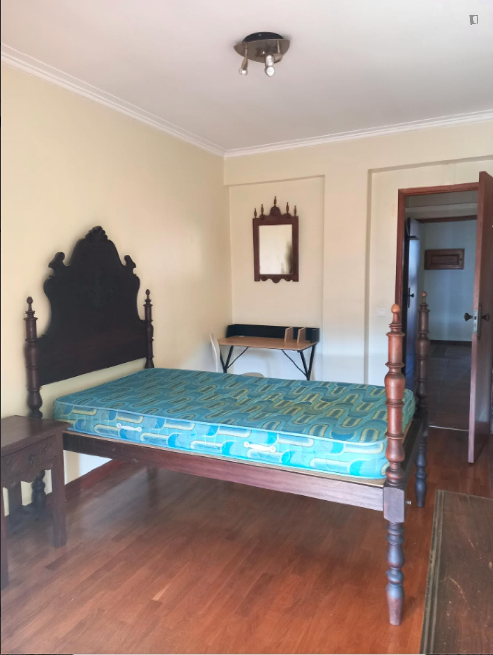 Delightful single bedroom in Baixa de Santa Clara photo 1
