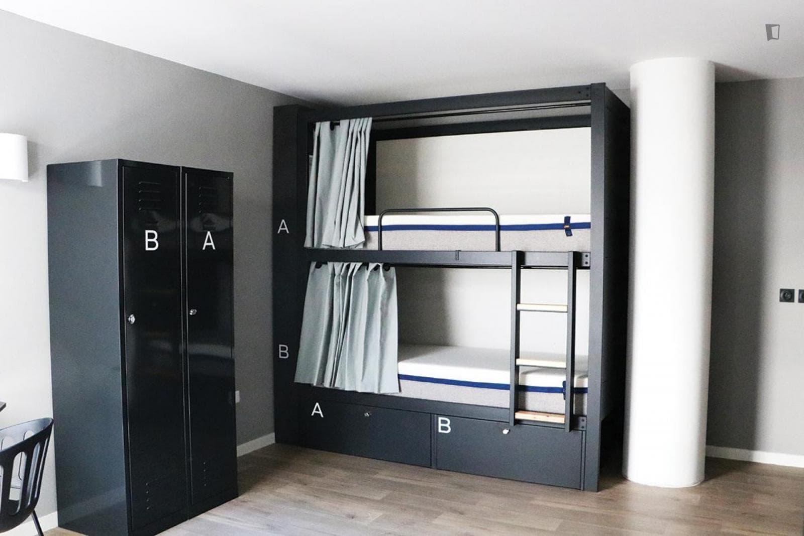 Bed in a dormitory, part of a residence in Massy Palaiseau photo 1