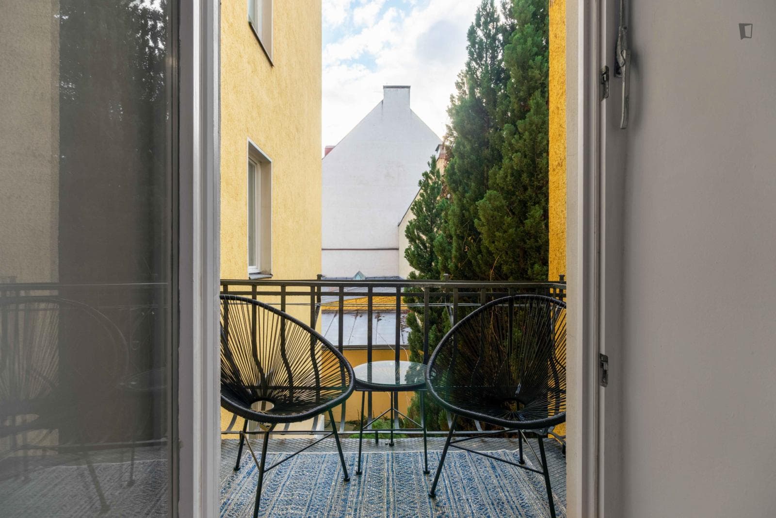 Interesting single bedroom near the Silberhornstraße metro photo 1