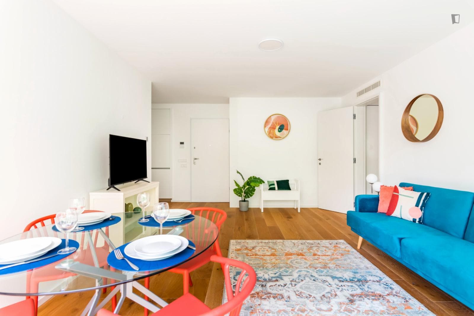 Colourful 1-bedroom flat in Saldanha photo 1