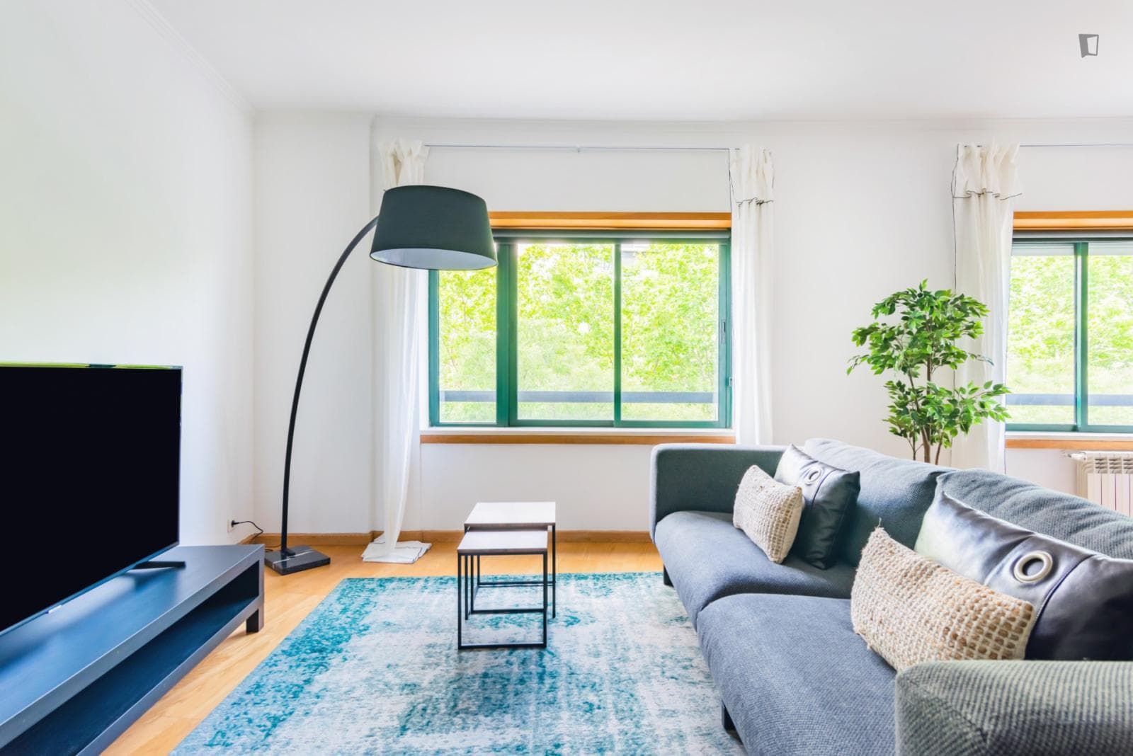 Property photo thumbnail
