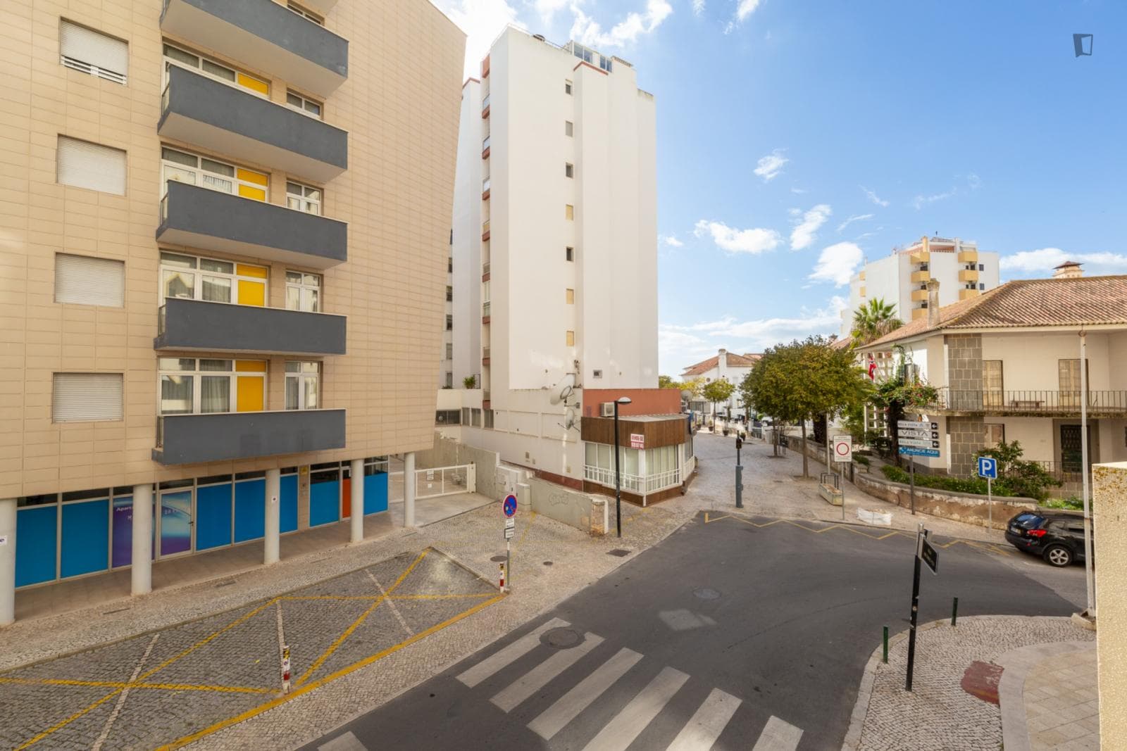 Property photo thumbnail